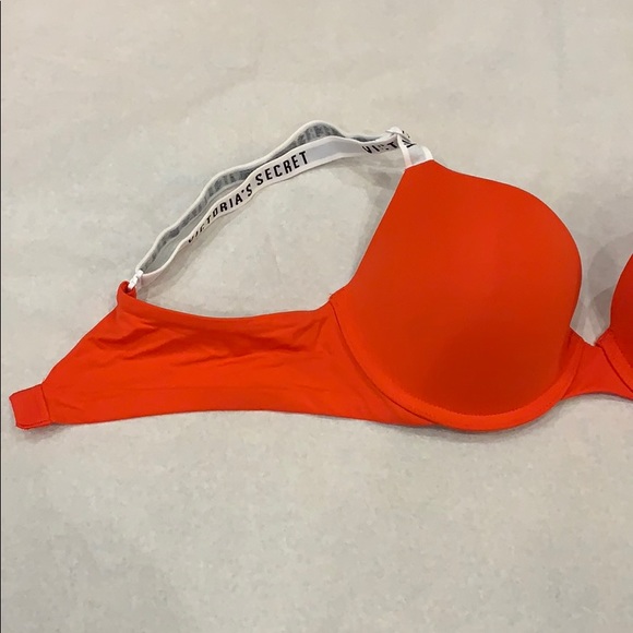 Brand new VS t-shirt push up full coverage bra - Picture 7 of 8